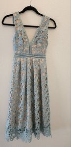 Romeo + Juliet Couture Eyelet Lace Dress XS